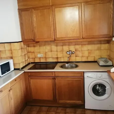 Duplex Espacioso Y Con Chimenea Isard 2 Apartment *
