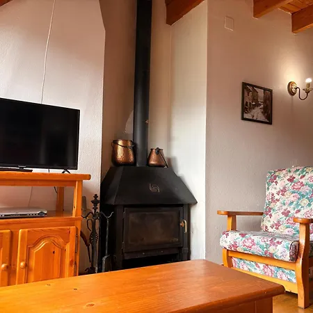 Chimenea Y Espacio Todos, Ideal Familias - Isard 2 Pla de l'Ermita
