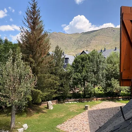 Chimenea Y Espacio Todos, Ideal Familias - Isard 2